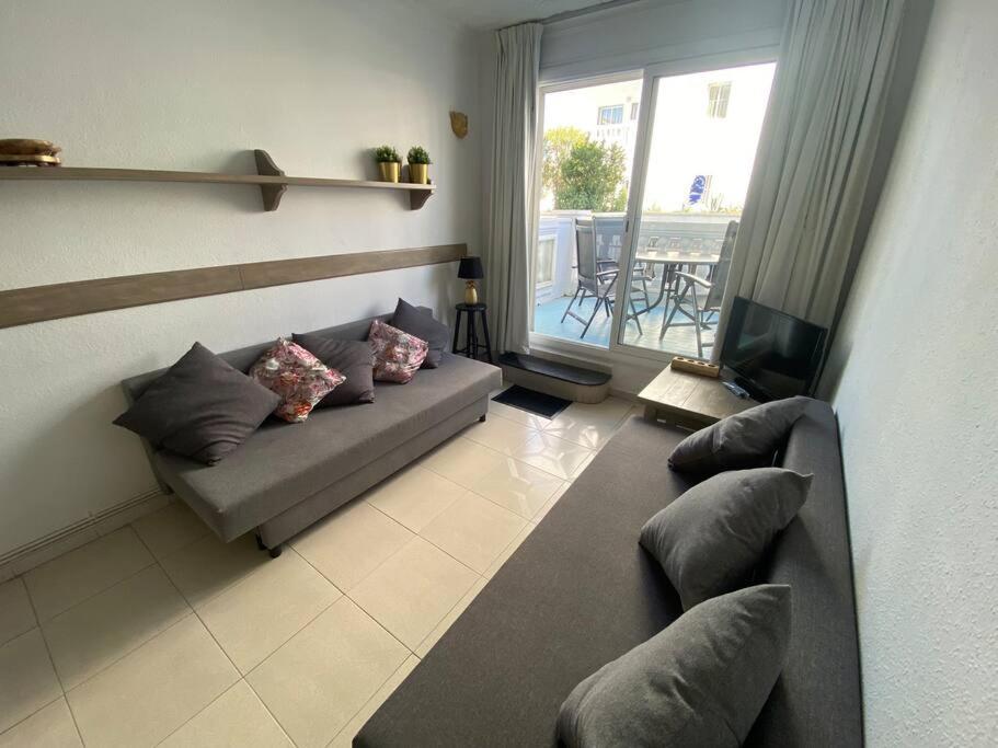 Apartamento Europa Con Terraza Бланес Екстериор снимка